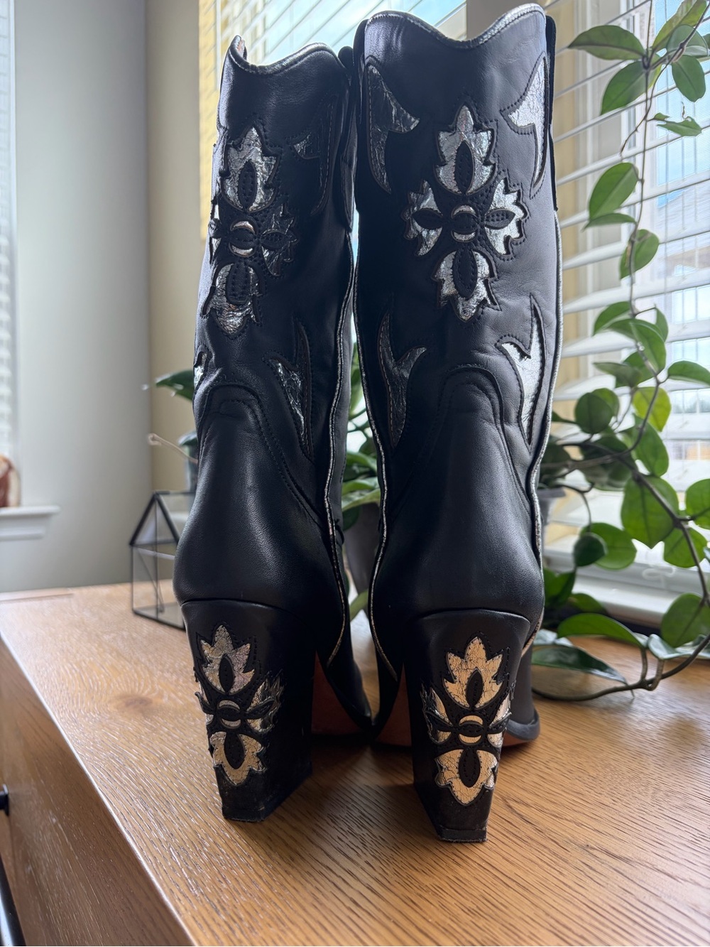 ✨ Free People “Sparks Fly” Cowboy Boots – Size 10 (US) ✨ - Picture 2 of 7
